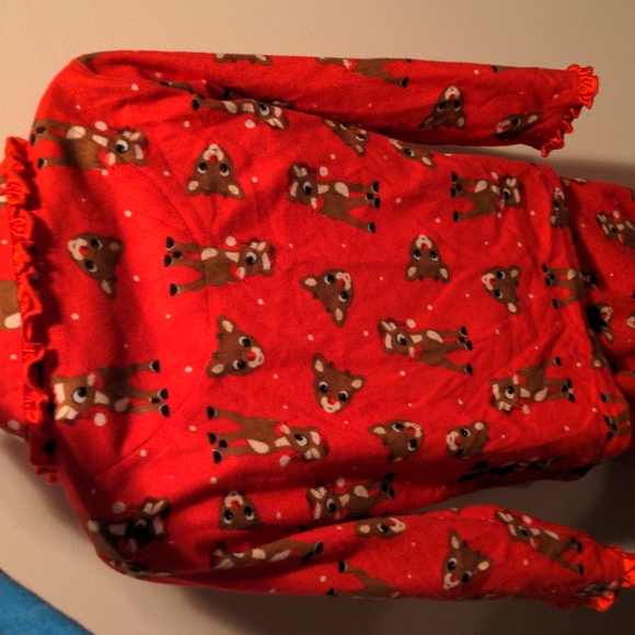 Red Rudolph the red nosed reindeer pajamas - Picture 3 of 7